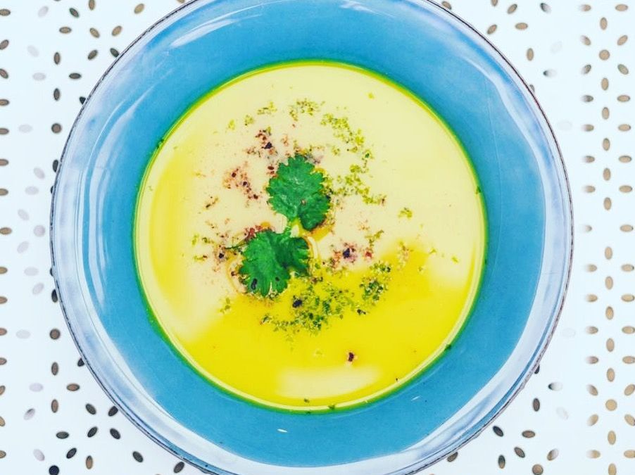 Easy carrot and apple soup